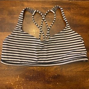 Lululemon bra